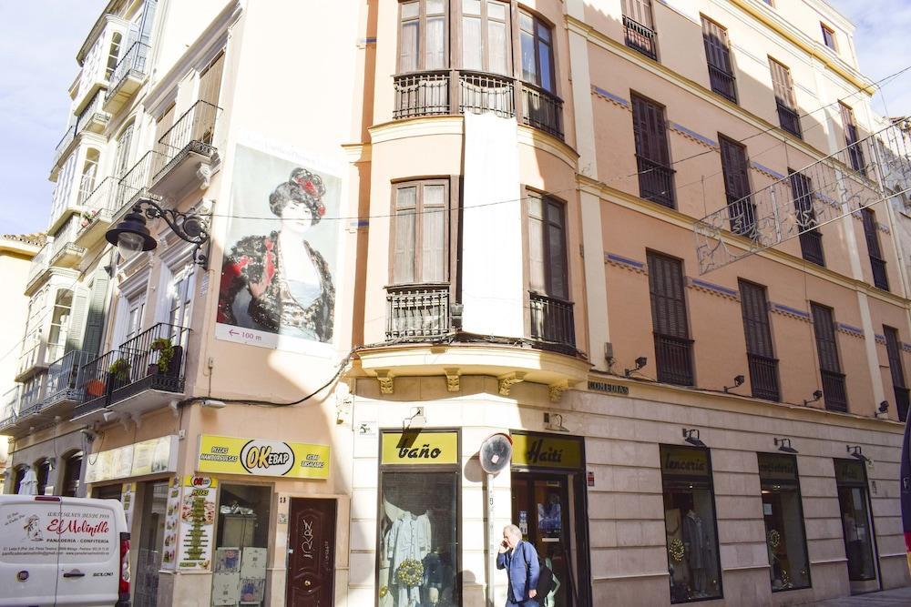 Letmalaga Comedy Eksteriør billede